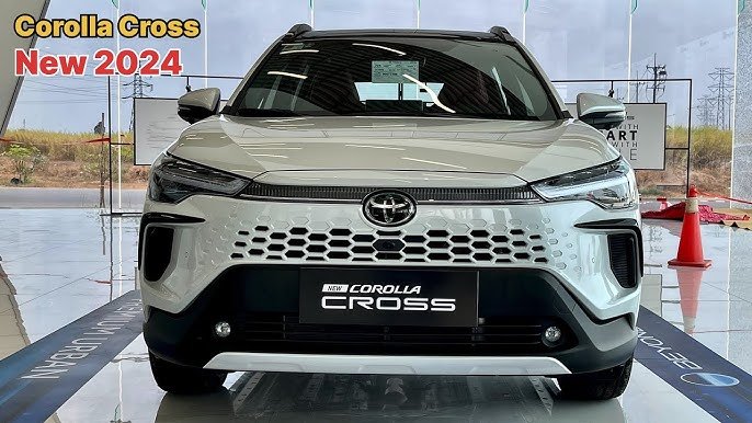 XUV 700 का घमंड तोड़ने आ गयी प्रीमियम फीचर्स वाली Toyota Corolla Cross की SUV कार